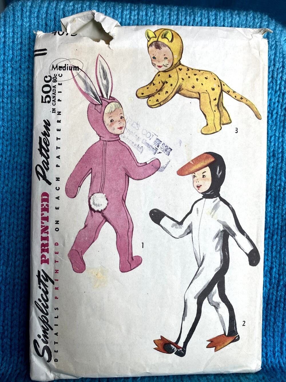 simplicity 4073 Sewing pattern Child bunny Penguin cat costume 1950s Size Medium